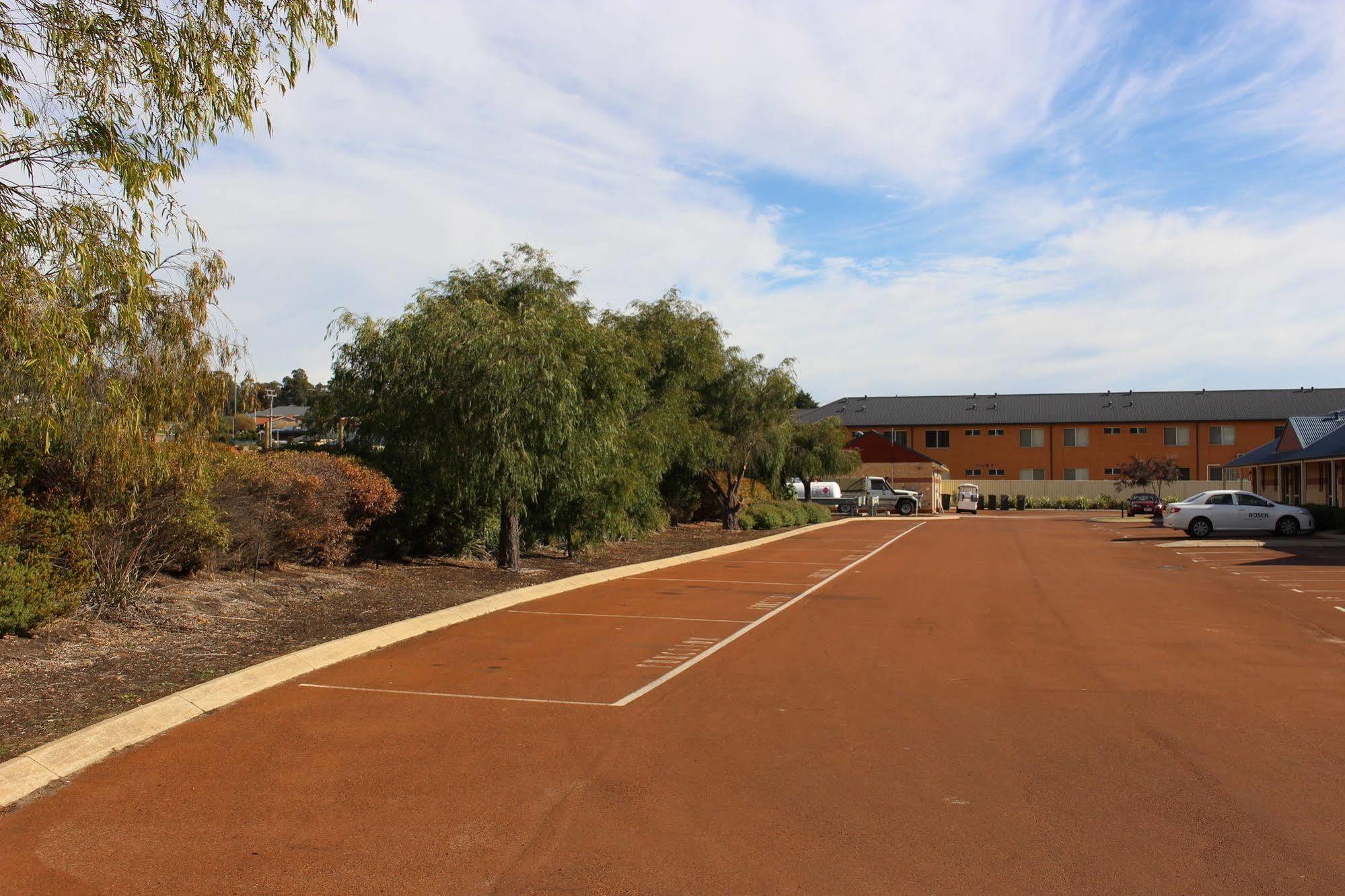 Collie Ridge Motel Exterior foto