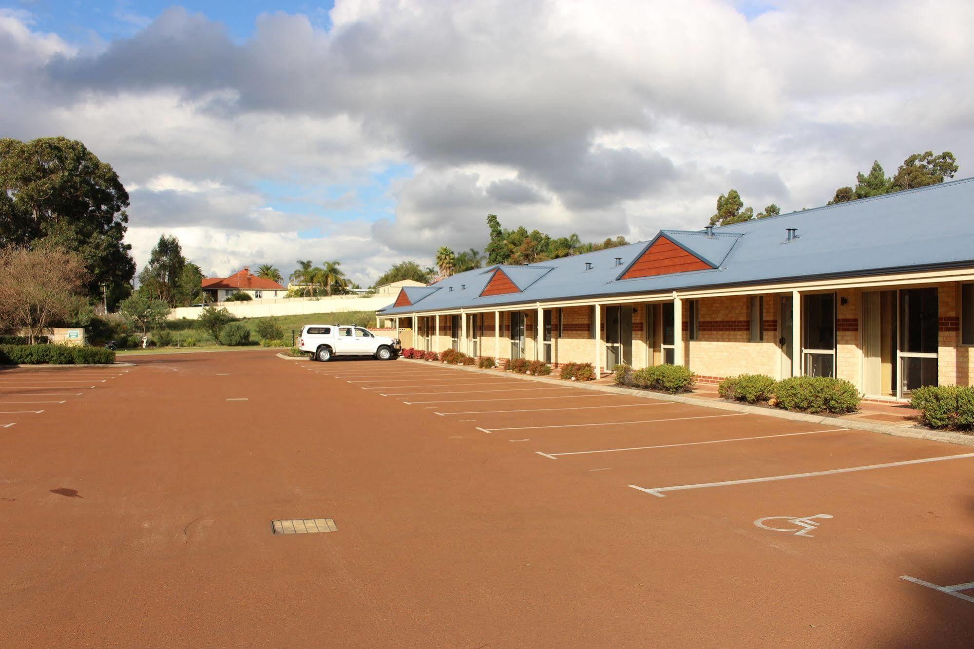 Collie Ridge Motel Exterior foto